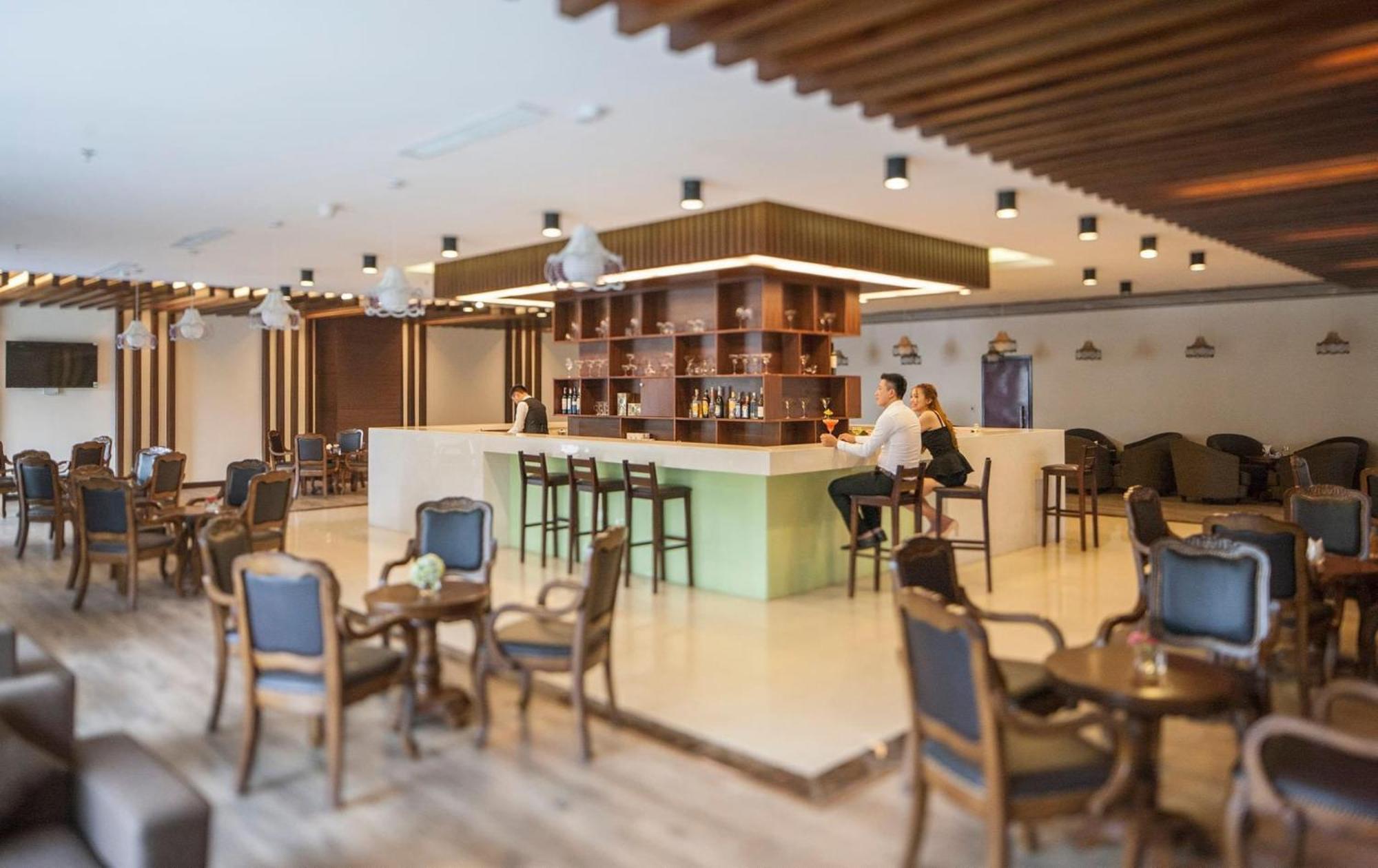 Muong Thanh Grand Quang Tri Hotel Exterior foto