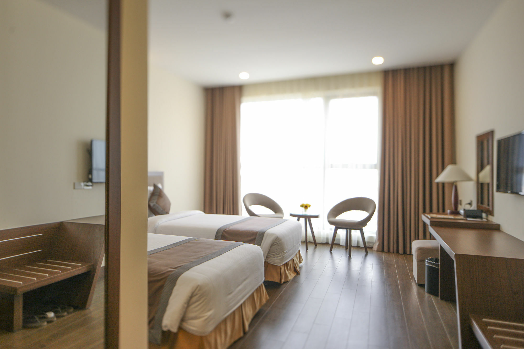 Muong Thanh Grand Quang Tri Hotel Exterior foto
